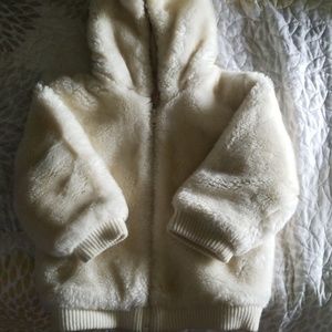 3t cream fuzzy coat